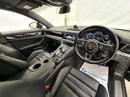 Porsche Panamera LN69UYK
