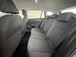 Volkswagen Golf VE22LUD