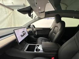 Tesla Model Y AJ22CZU