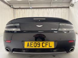 Aston Martin Vantage AE09CFL