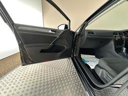 Volkswagen e-Golf SH19YMK