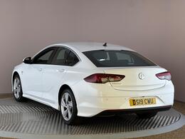 Vauxhall Insignia DS19CWU