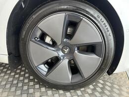 Tesla Model 3 AF72VHA