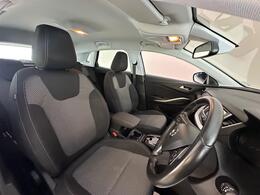 Vauxhall Grandland X SK68DMY