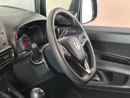 Vauxhall Combo FE70OOB