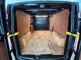 Ford Transit Custom MJ72DVO