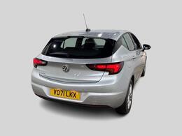 Vauxhall Astra VO71LKX