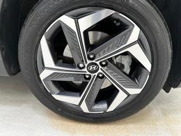 Hyundai TUCSON ET21OOW