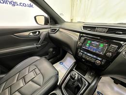 Nissan Qashqai LL68VEM