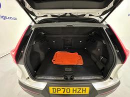 Volvo XC40 DP70HZH