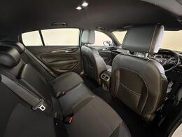 Vauxhall Insignia DS19CWU