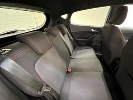 Ford Fiesta YR72VJP