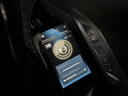 BMW i7 YF73FKE