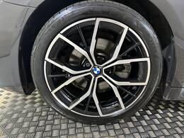 BMW 5 Series AO71YKJ