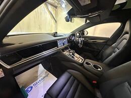 Porsche Panamera VU67KYG