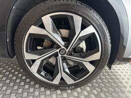 Renault Austral SL74FLN