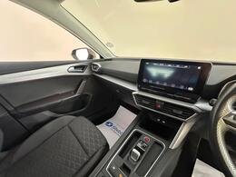 SEAT Leon YO24KGG