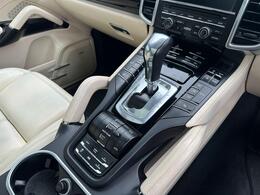 Porsche Cayenne LT65GWL