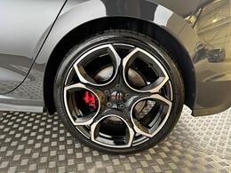 Volkswagen Golf AO25XUN