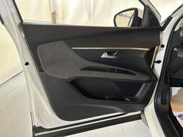 Peugeot 3008 RO18XEE