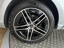 Mercedes-Benz V Class KR25YRO