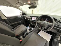 Volkswagen T-Roc DG69WKN