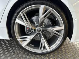 Audi RS6 Avant KY72PMX