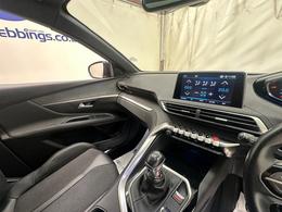 Peugeot 3008 MK19ZDH