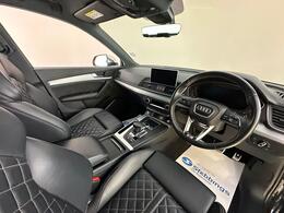 Audi SQ5 AE19UUX