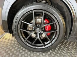 Alfa Romeo Stelvio AO70YYE