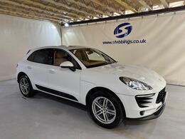 Porsche Macan AR16AEY