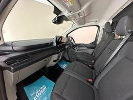 Ford Transit Custom YM73KOX