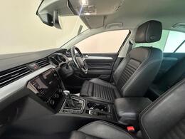 Volkswagen Passat YE70PYB