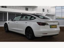 Tesla Model 3 WU73DZO