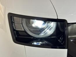 Land Rover Defender 110 OY20YDU