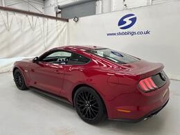 Ford Mustang HK69FGO