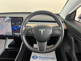 Tesla Model 3 GJ69FKO