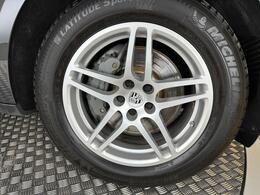 Porsche Macan AO20ZJJ