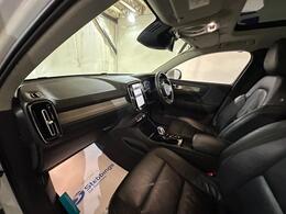 Volvo XC40 LR71UNH