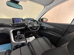 Peugeot 3008 FL67UGZ
