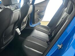 Peugeot 2008 KW72VUU