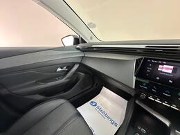 Peugeot 308 NU22UGE
