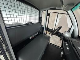 Garia Utility RX22EJD