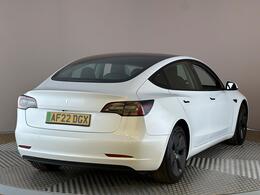 Tesla Model 3 AF22DGX