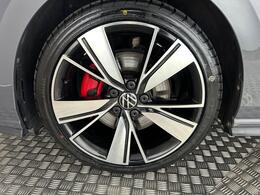 Volkswagen Golf DF70SFV