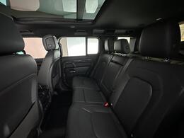 Land Rover Defender 110 KW74MTU