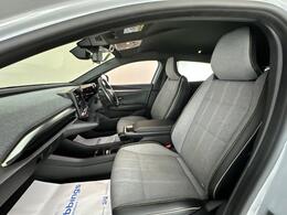 Renault Megane E-Tech LV73WWB