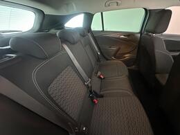 Vauxhall Astra DV68VUO