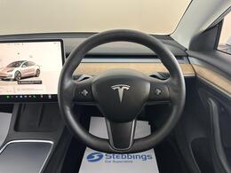 Tesla Model 3 AF72VRX
