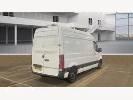 Mercedes-Benz Sprinter YK24DXA